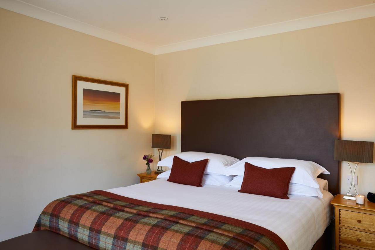 Macdonald Elmers Court Resort ลีมิงตัน ภายนอก รูปภาพ